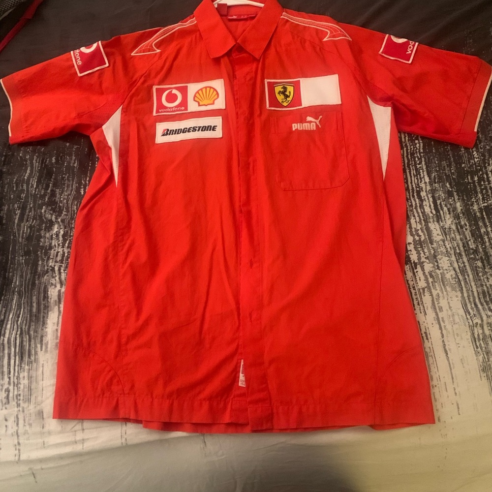 Early 00’s Puma Ferrari Pit Crew Shirt! Minor stains on back shoulder-see photos